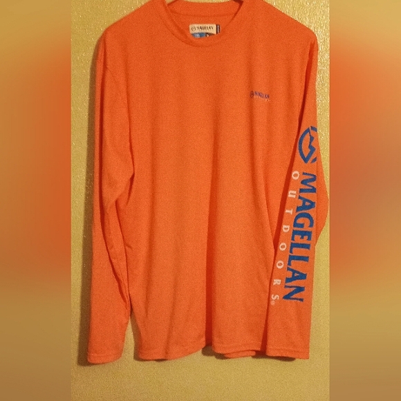 MEN'S MEDIUM MAGELLAN OUTDOOR LONG SLEEVE  FISHING SHIRT MOISTURE WICKING. - Picture 4 of 4